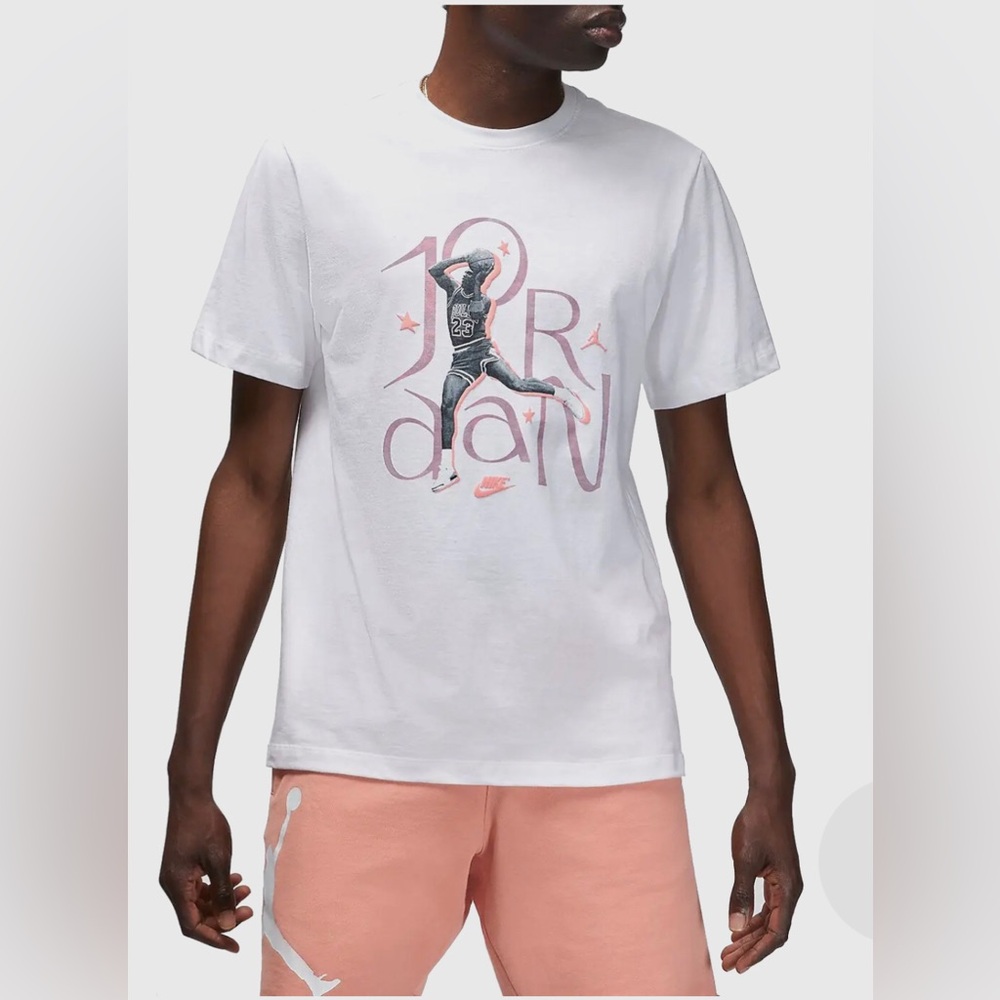 T-SHIRT - Men's Air Jordan Sport DNA White Graphic Short Sleeve Shirt. Size XXL